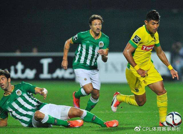 包含AC米兰女足球员顽强拼搏，成功晋级半决赛的词条