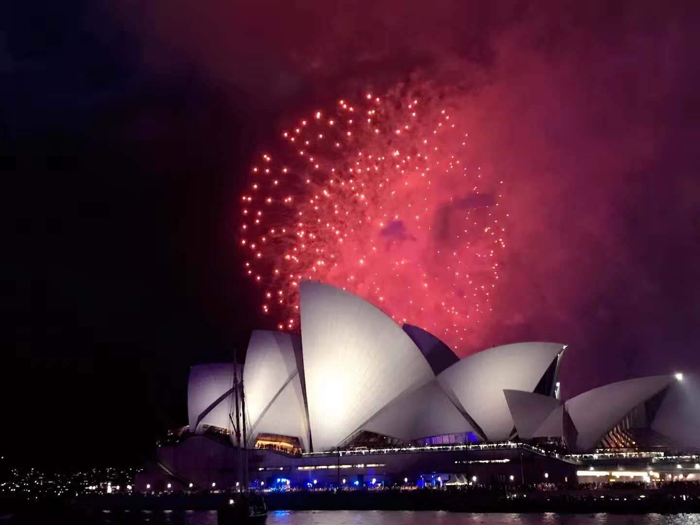 爱游戏app-澳洲篮球盛况空前，悉尼风暴争夺冠军的简单介绍