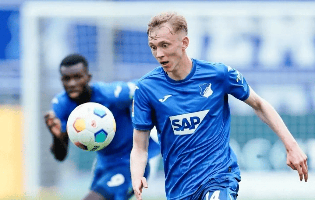 门兴主场不敌里尔,遭遇困境的简单介绍 门兴主场不敌里尔,遭遇困境的简单介绍