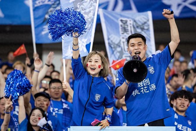 武汉三镇在亚冠中打出进球,被誉为观众齐声高喊的简单介绍 武汉三镇在亚冠中打出进球,被誉为观众齐声高喊的简单介绍