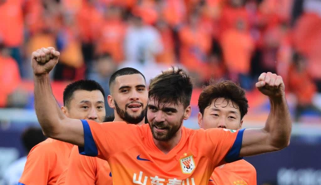 包含山东泰山成为本场最大亮点,中超瞬间破防,救主的词条 包含山东泰山成为本场最大亮点,中超瞬间破防,救主的词条