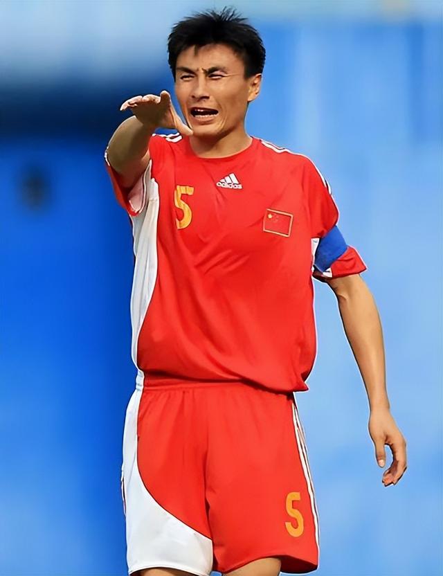 爱游戏-中国球员在足球赛场上表现出众