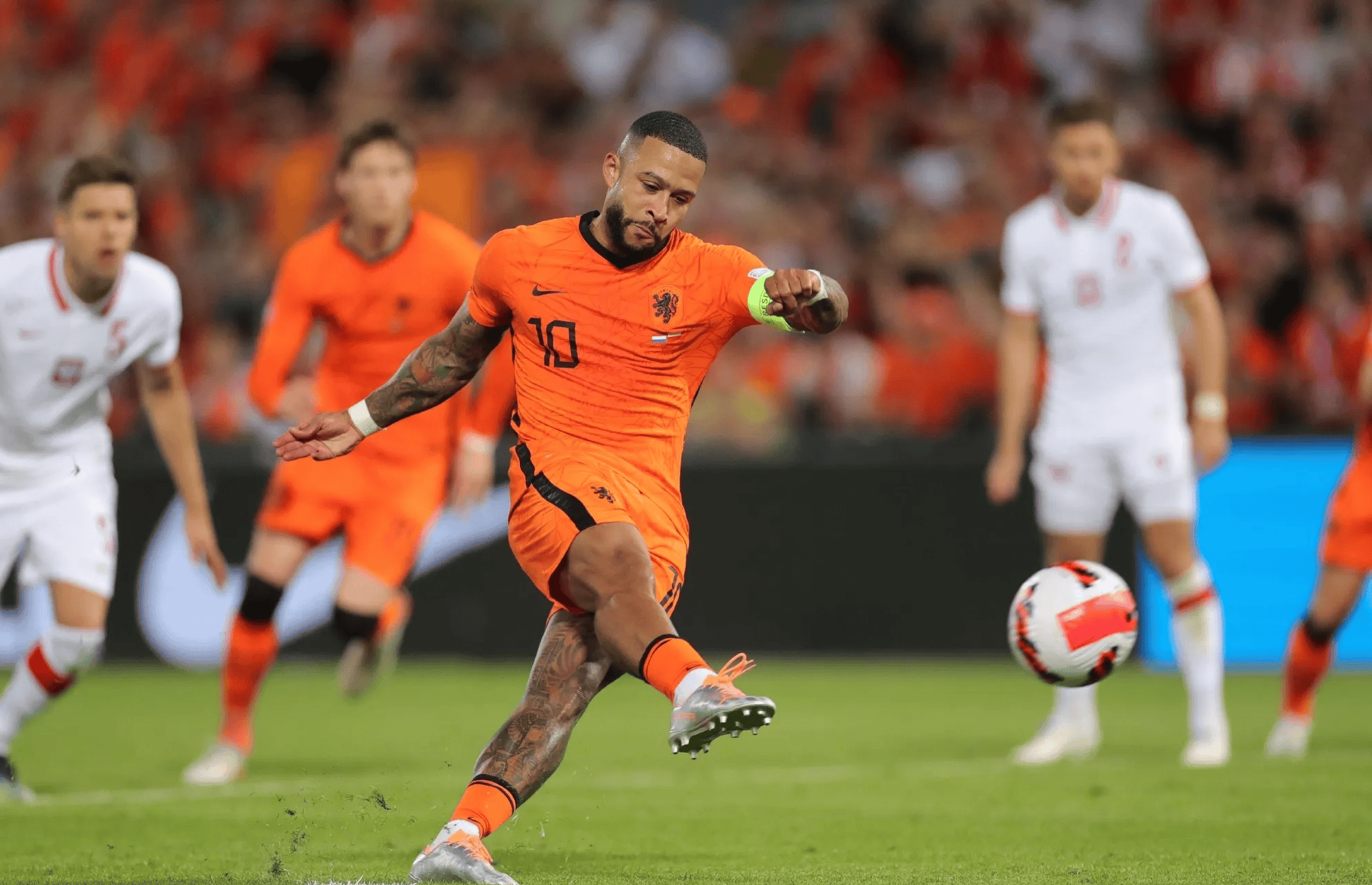 爱游戏登录-奥地利队在比赛中实现逆袭领先