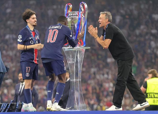 爱游戏官网-巴黎圣日耳曼迎战挑战者赢得胜利的简单介绍