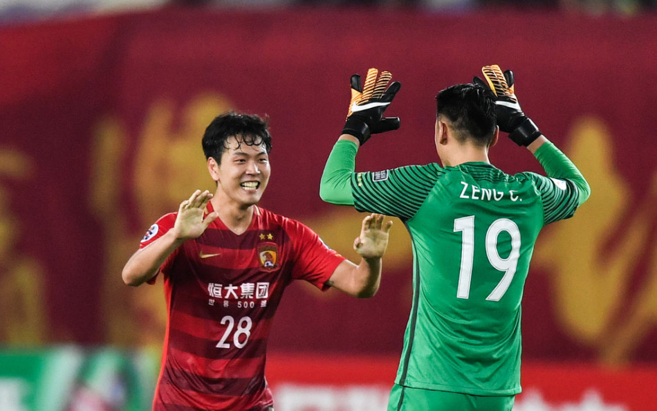 苏宁主场击败富力，保持胜利