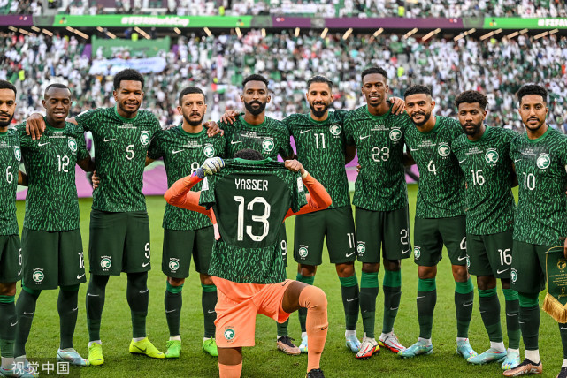 沙特击败阿尔及利亚，取得胜利雄踞榜首